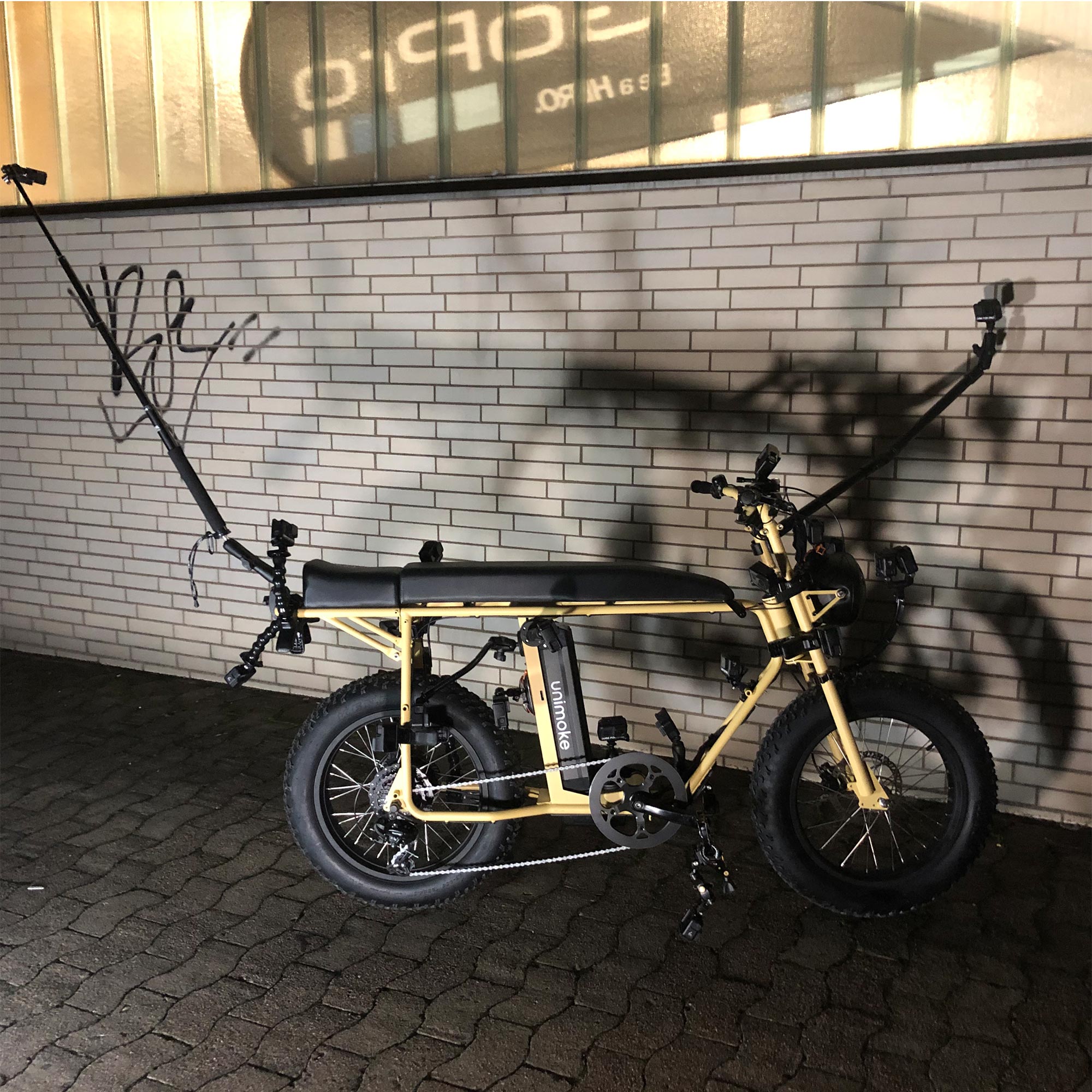 GoPro Fahrradhalterungen am UNI Moke E-Bike