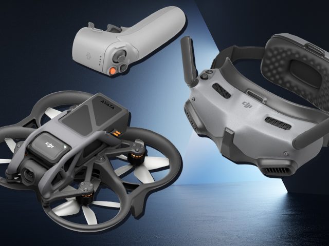 DJI Avata mit neuer Goggles Integra und RC Motion 2 schweben vor dunklem Fels und Meer