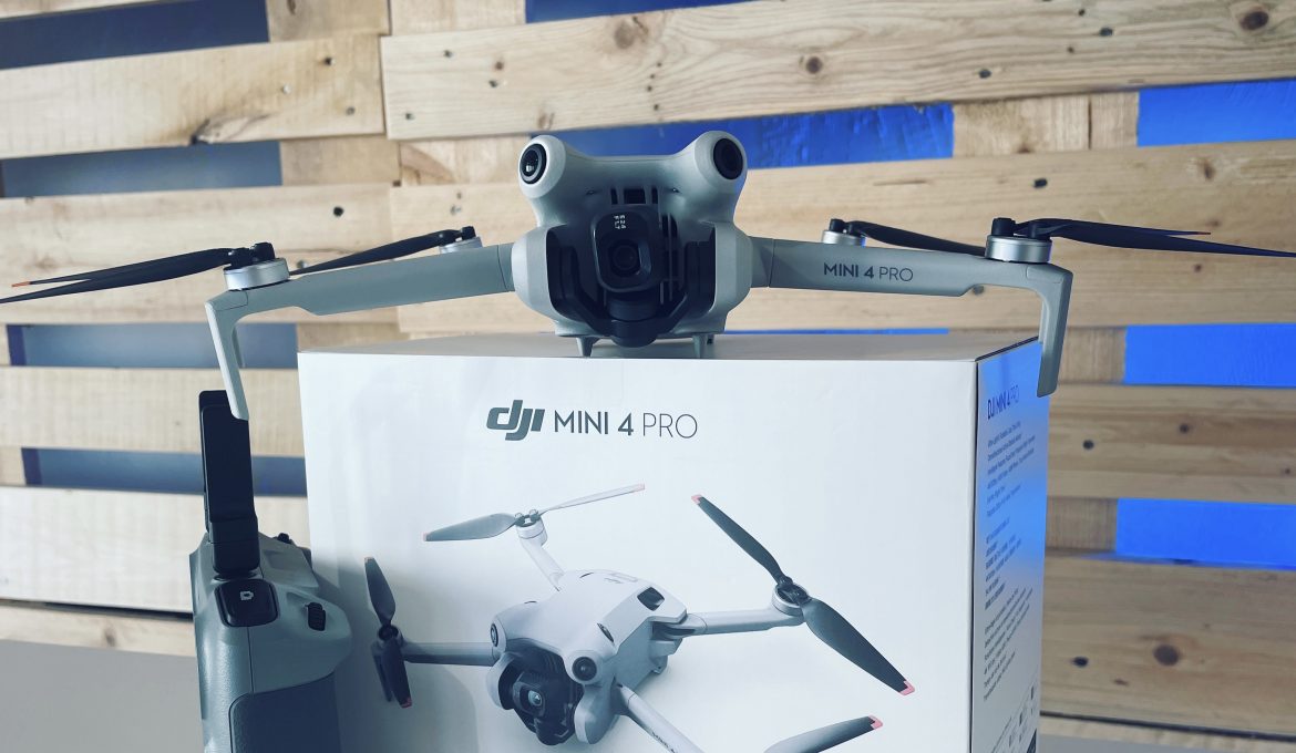 DJI Mini 4 Pro Drohne auf OVP